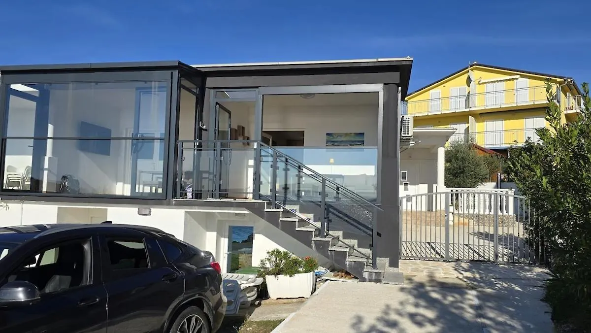 Apartment Relax Seline, Na Plazi-On The Beach