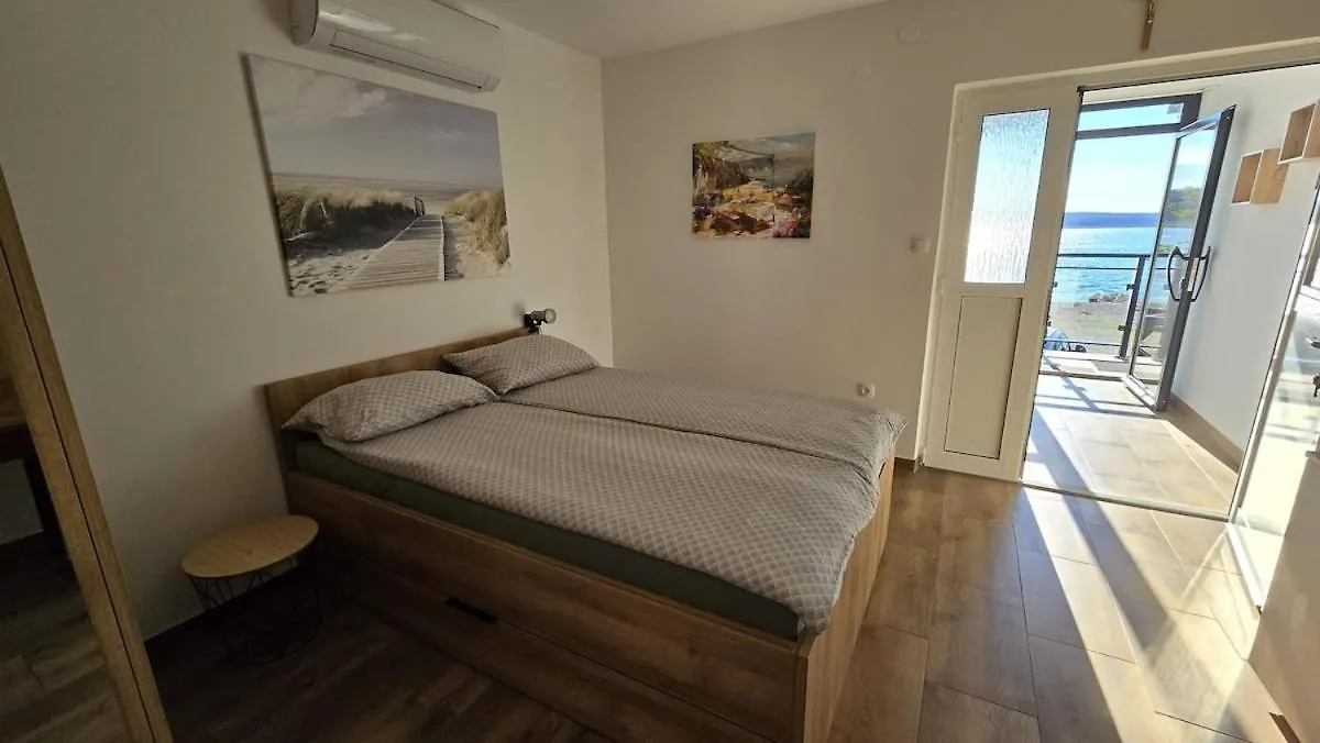 Apartment Relax Seline, Na Plazi-On The Beach
